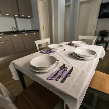 Aparthotel Yellowboot Sibiu