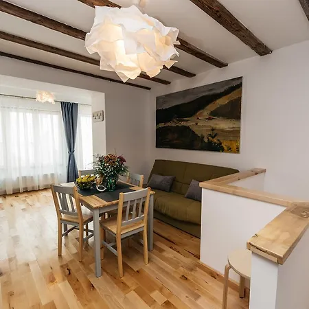 Aparthotel Yellowboot Sibiu