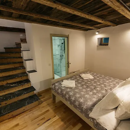 Aparthotel Yellowboot Sibiu